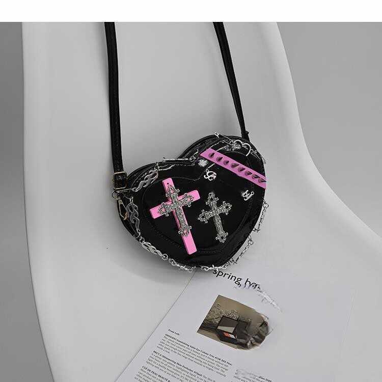 Niche Designer New Versatile Women's Internet Celebrity Fashion Crossbody Y2K Hot Girl Heart-shaped Shoulder Bag