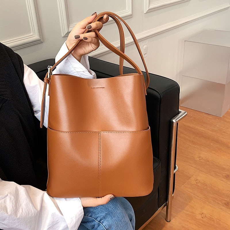 Bags Women's Simple Versatile High-Quality Large Capacity Design Sense Shoulder Bag Crossbody Bucket