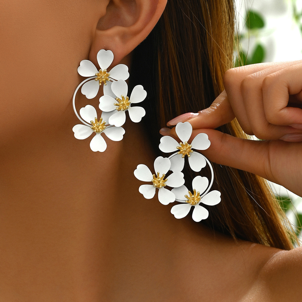 Fashion High-End Simple Flower Personality Plum Blossom Acrylic Design Stud Earrings Women's Ear Jewelry