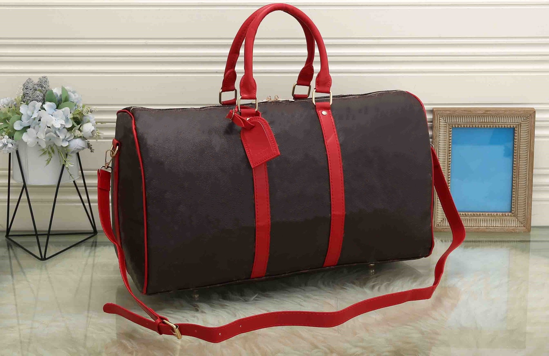 Caye Designer Large-Capacity Crossbody Luggage Bag - French Minimalist Styling with Adjustable Shoulders Straps & Caramel Brown Color
