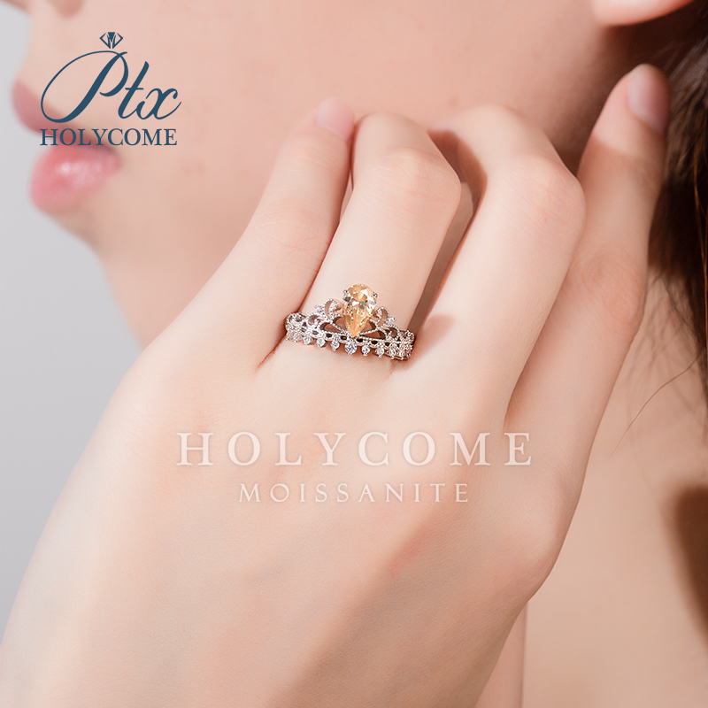 S925 Sterling Silver Women's Ring Elegant Ins Style Simple Champagne Pear Moissanite Diamond Hot Selling Fashion Jewelry Gemstone Ring