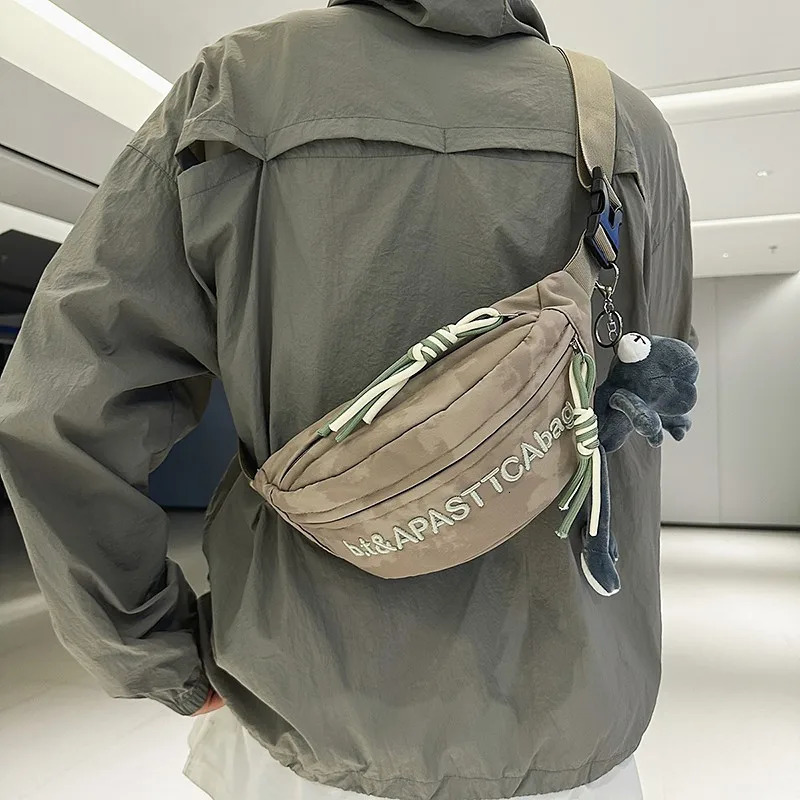 Outdoor Waterproof Vintage Chest Bag Men Women Embroidery Functional Waist Bag Casual Sport Crossbody Bag 250623