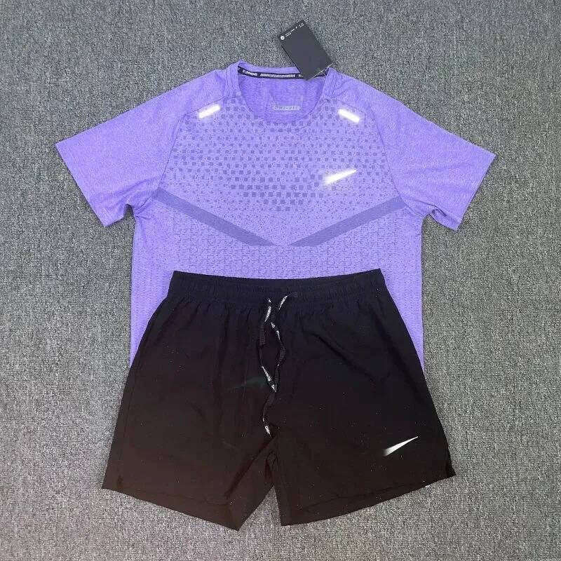 Designer T-shirt Maillot De Bain De Luxe Graphic Tee Beach Wear Under Amour Montirex Trackuit Tech Fleece Gym Clothing Men Sportwear Under Amour Tracksuit