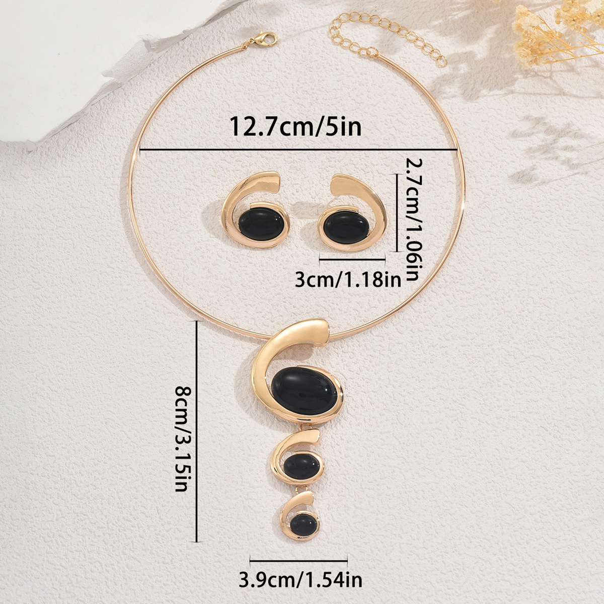 Women's Necklace And Earring Set With Long Spiral Earrings High-End Choker For Women