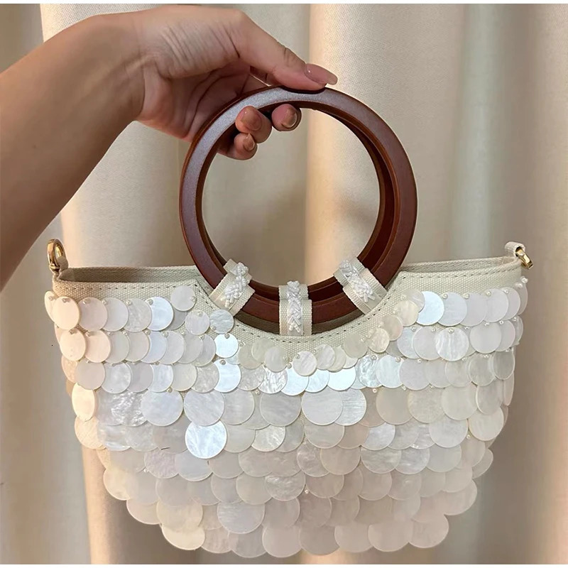 Handmade Pearlescent Shell Handbag Boho Halfmoonshaped Exquisite Purse With Chain Crossbody Bag Summer Round Handles Beach Bag 250624