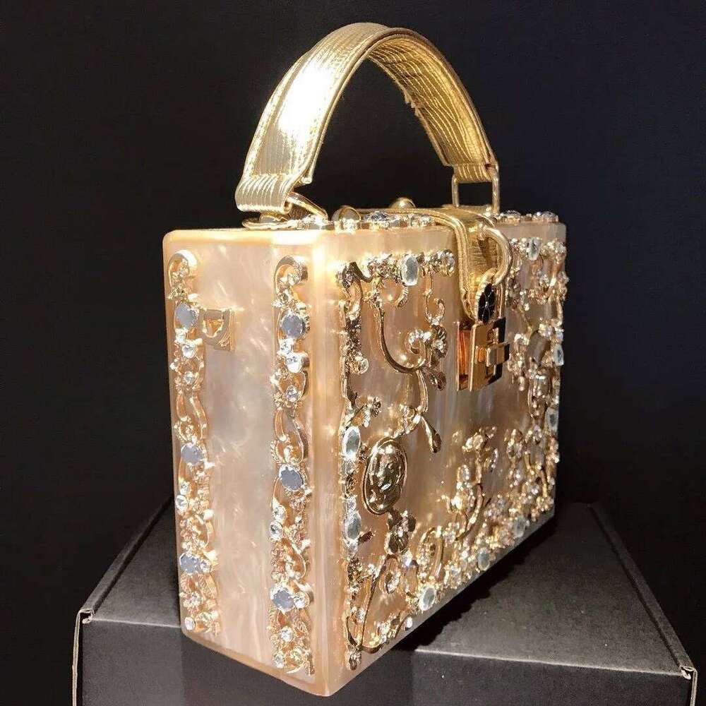 High-Grade crystal Evening Female New Hollow Out Metal Carved Flower Dia Handbag Box Fashion Chic Shoulder Crossbody Bag luxury designer tote bag