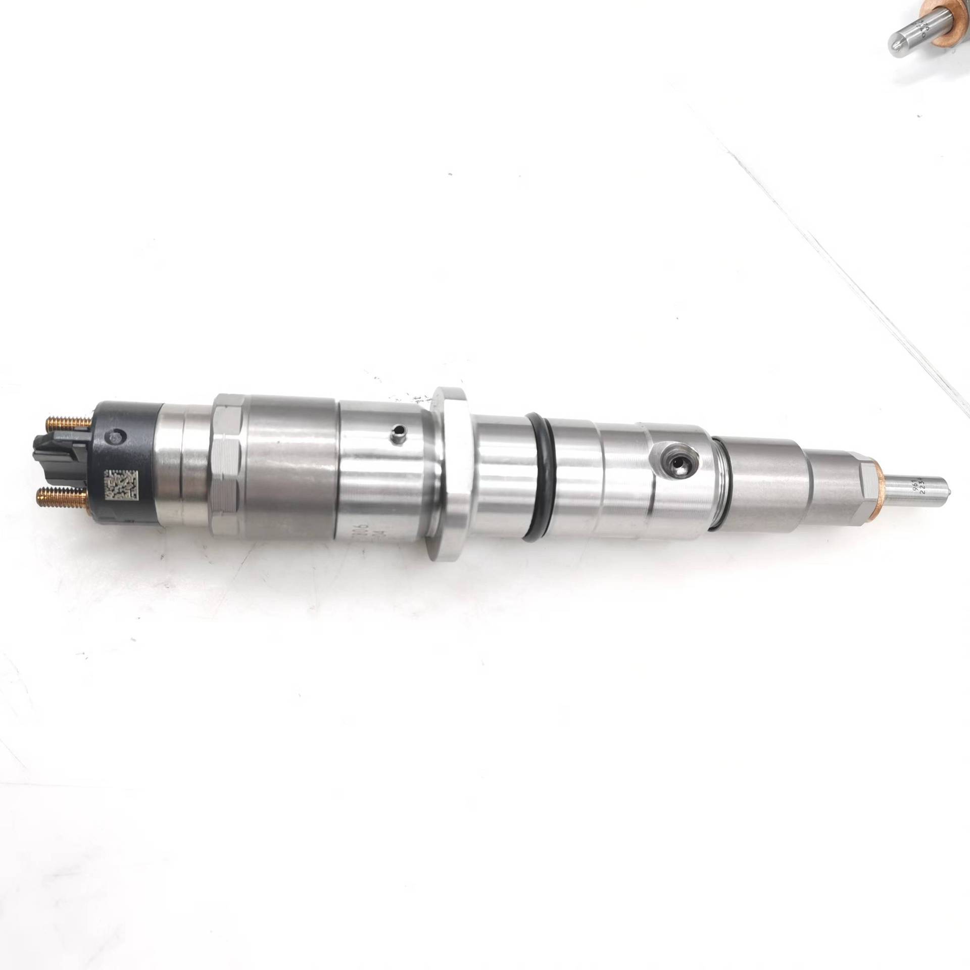 Fuel Injector 5263305RX For Cumminsi ISC ISL 8.3L Engine 4940439 87581565 0445120272