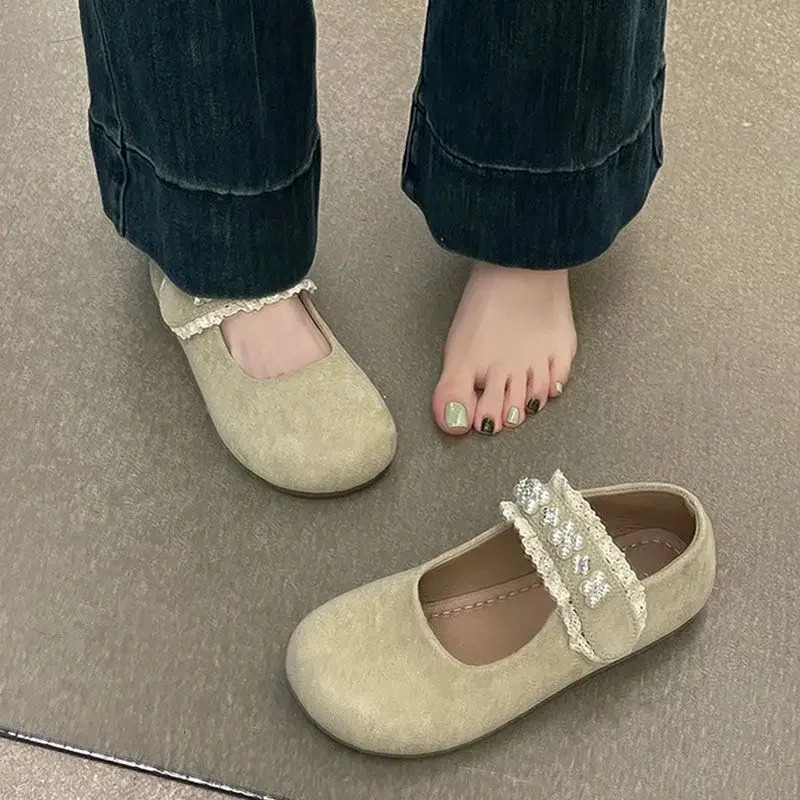 Y2k Fashion In Kawaii Pearl Womens Shoes Daily Routine ner y Stylish Light Deals Walking 39 Ladies Footwear 250624