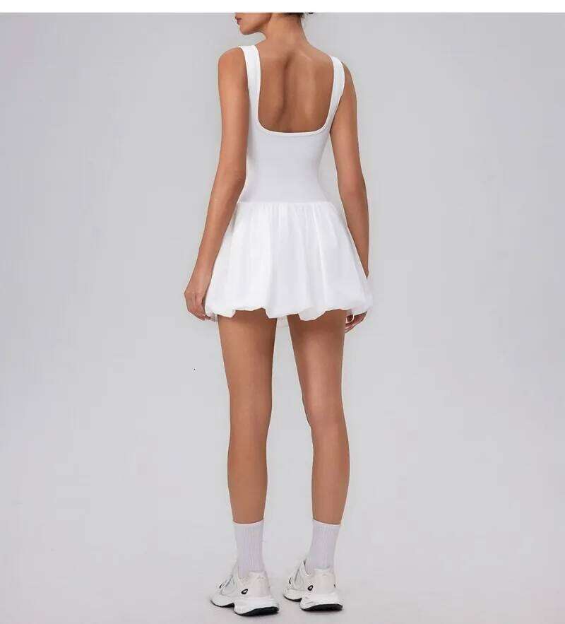 New Fiess One-piece Pleated Fake Two-piece Leggings Prevent Light Leakage Pocket Dress Women's Sports Yoga Tennis Skirt