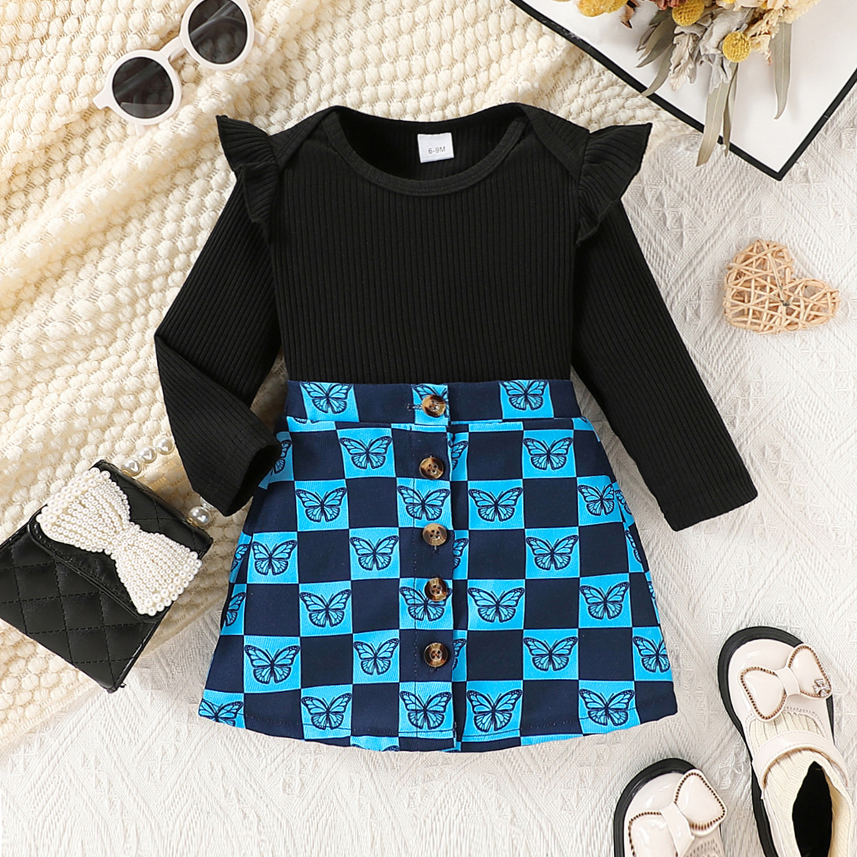 2-piece set of fashionable and casual solid color flying sleeve round neck long sleeved triangle jumpsuit and butterfly printed short skirt for baby g