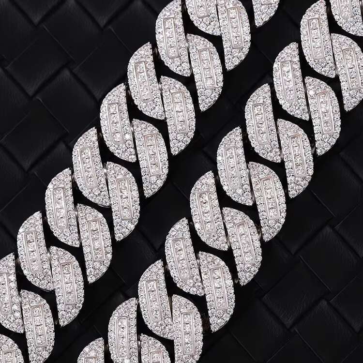 Hip Hop 18mm Wide Princess Cut Diamond VVS Moissanite Heavy Silver 18k Gold Plated Cuban Link Chain