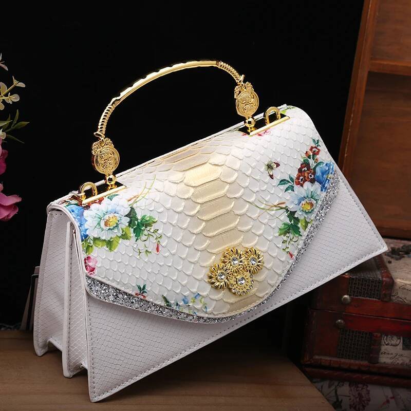 Leather Women's 2025 New Diana Handbag Senior Sense Retro Fashion Single Shoulder Crossbody Bag