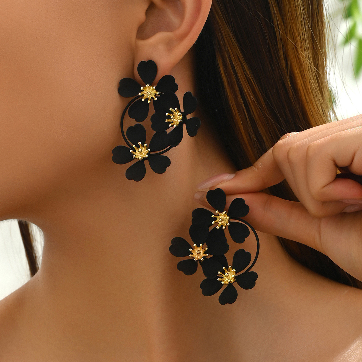 Fashion High-End Simple Flower Personality Plum Blossom Acrylic Design Stud Earrings Women's Ear Jewelry