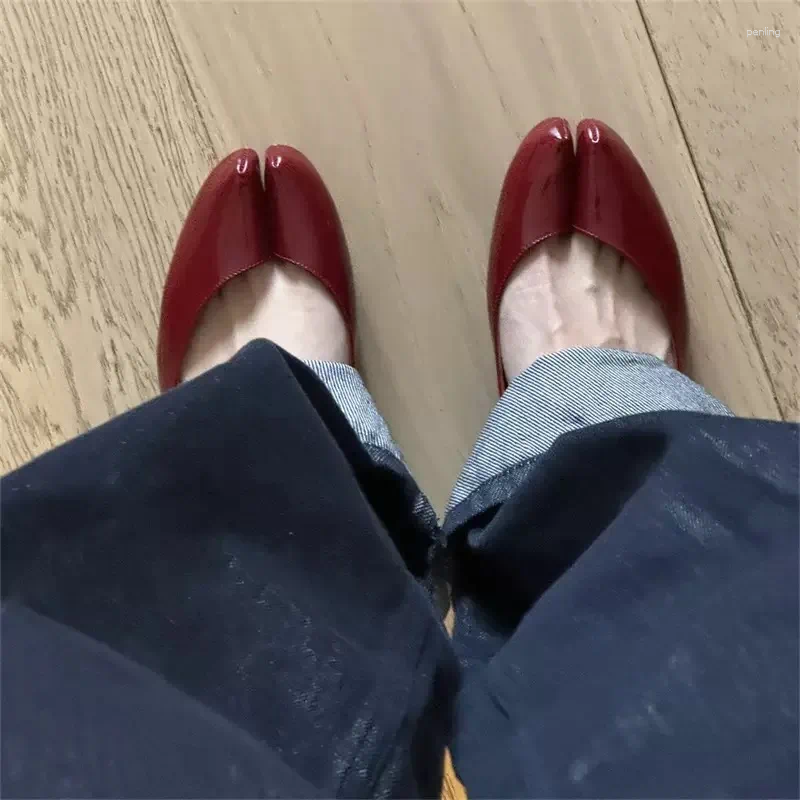 Dress Shoes Wine Red Patent Women Designer Mary Jean 2025 Ins Street Pumps