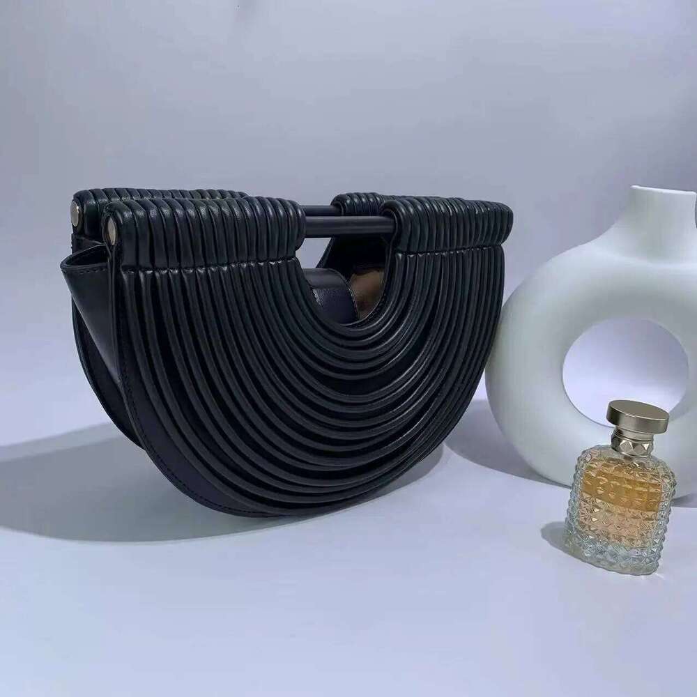 Summer New PU Leather Clutch Bag Purse Women Bolsas Party Bags