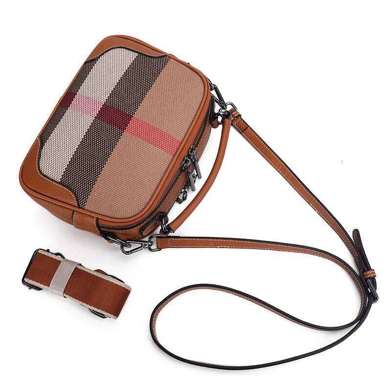 Classic Plaid Women's One Shoulder Crossbody Is A Mini Square Bag Made Of High-Quality Canvas And Cowhide