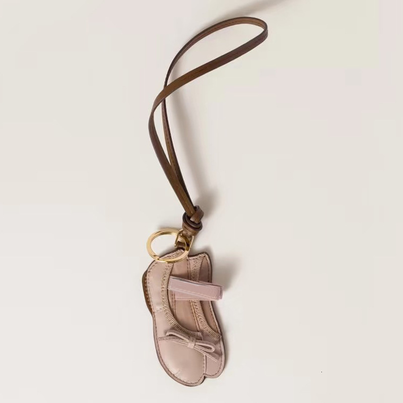 Free shipping designer bag Pendant Niche Design Clothing Shoes Bags Hanging Decorations Personality Versatile Clothes Shoes Skirts Accessories 2025 Ne