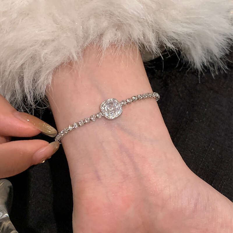 Zircon Glass Bead Square Heart Adjustable Trendy Fashion Bracelet Light High-end Sense Jewelry for Women