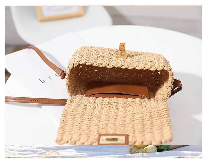 2023 New Natural Color Grass Box Type Portable Shoulder Crossbody Women's Versatile Vine Woven Bag