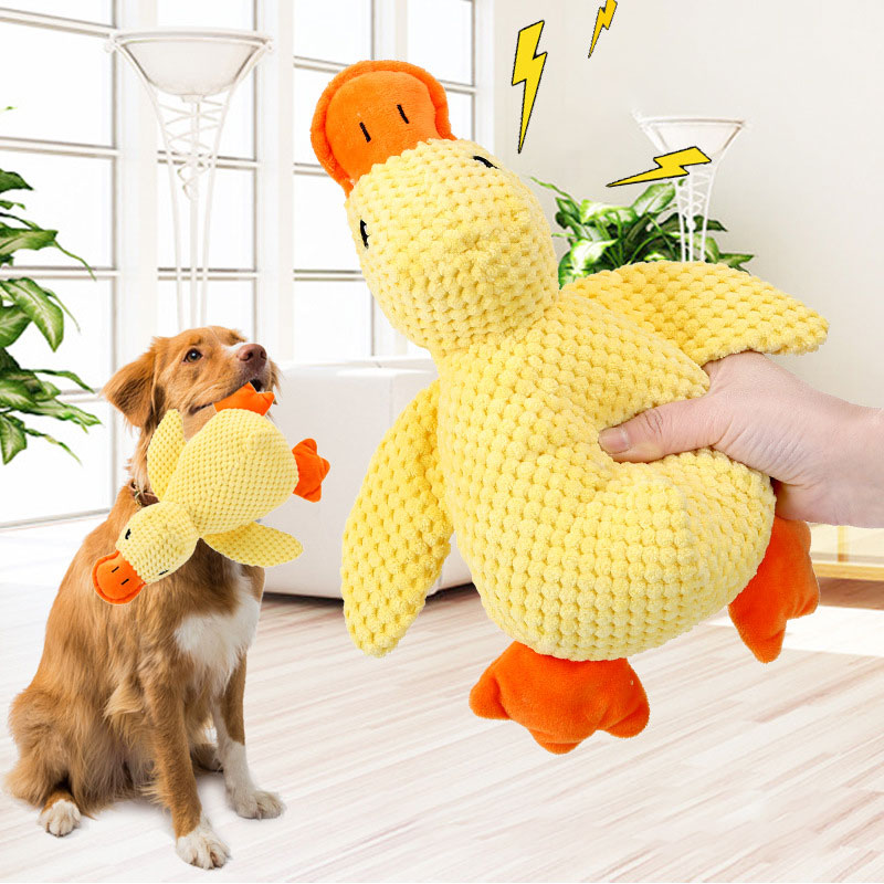 Dog plush sound-making toys, little yellow duck self-indulging and chewy puppy toys, small and medium-sized dog teething toys