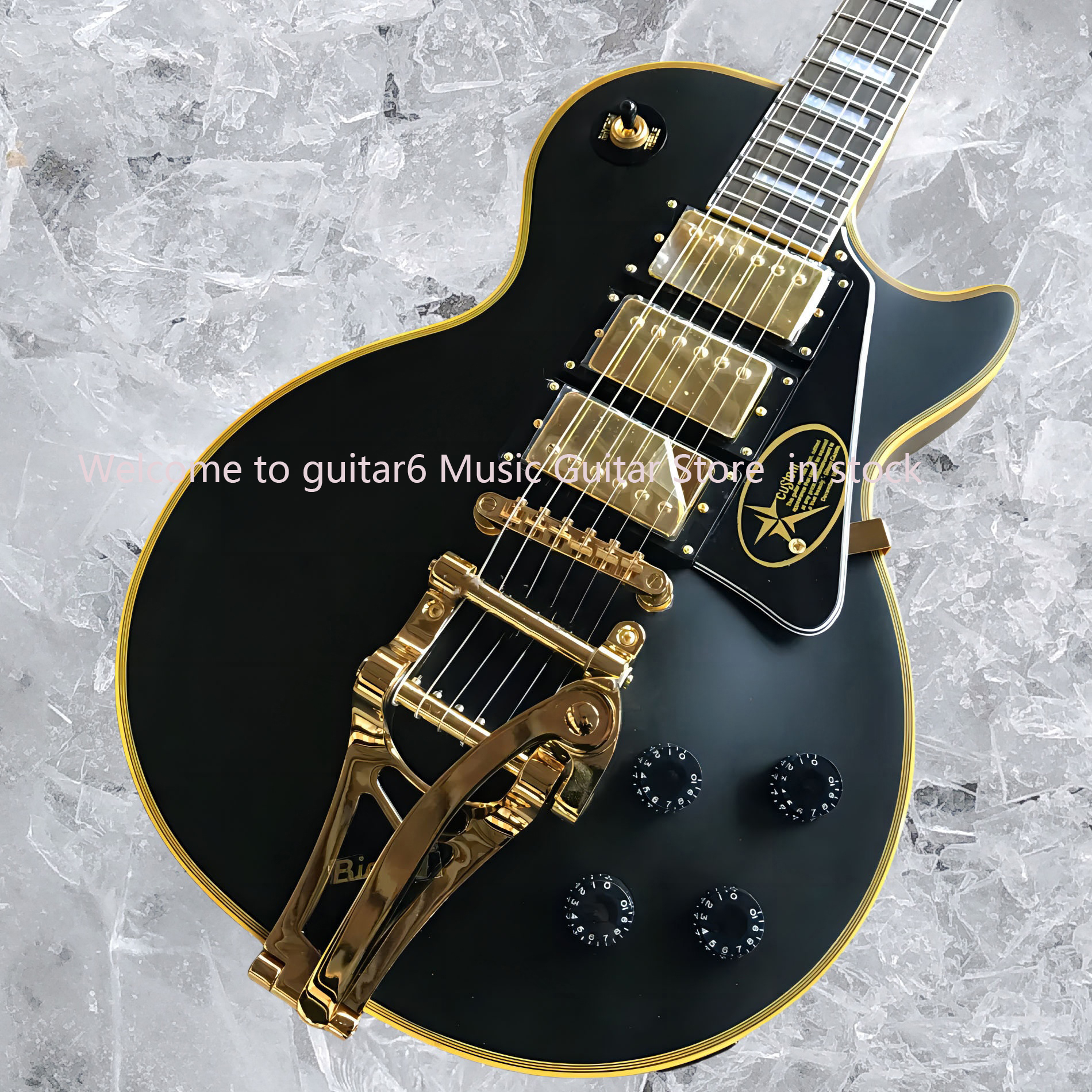 Wholesale high quality custom shop black electric guitar rosewood finger. Golden hardware, golden jazz 3 pickup 123
