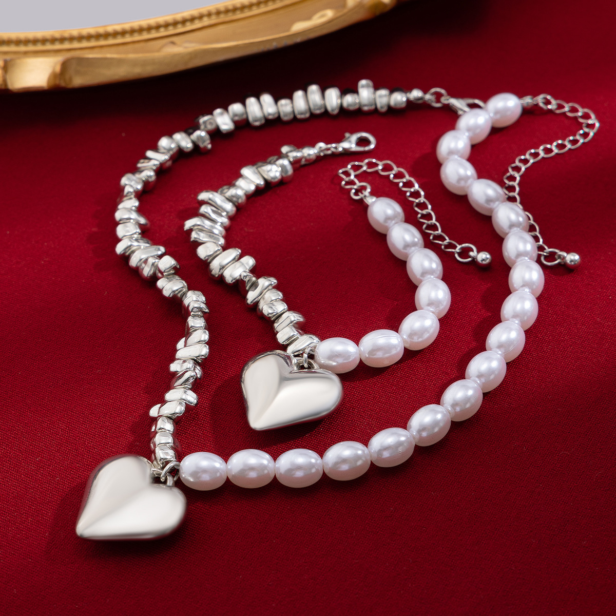 Irregular CCB Imitation Pearl Heart Design Sense Metal Glossy Water Drop Comma Necklace for Women