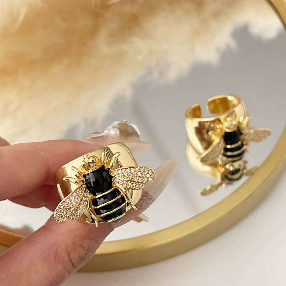 DHcollections Popular Design Micro Pave Zircon Enamel Bee Adjustable Ring Fashion Jewelry