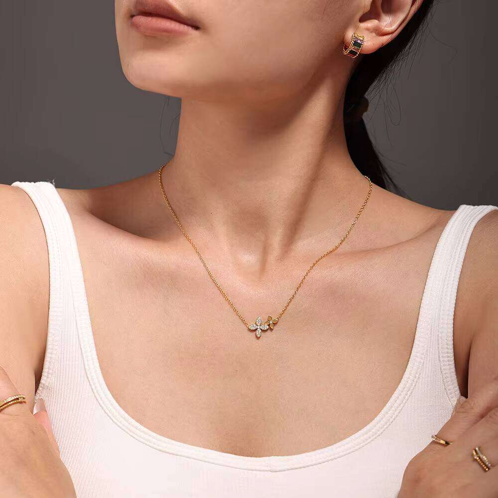 DHcollections Ins Zircon Four-Leaf Flower Double-Layer Collarbone Necklace Bracelet For Women, Stainless Steel Pvd Electroplated Set