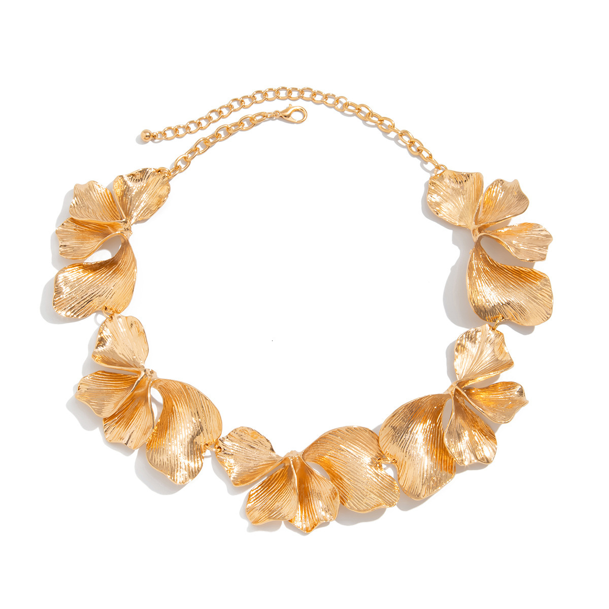 Jewelry Fashion Wrinkle Texture Flower Unique Design Alloy 3D Petal Necklace