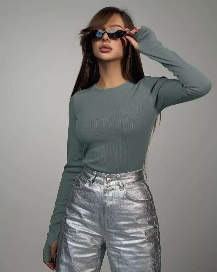 Fashion Y2k Slim Fit Casual Long Sleeve Breathable Base Shirt Versatile Outerwear Moisture-Wicking T-Shirt B5