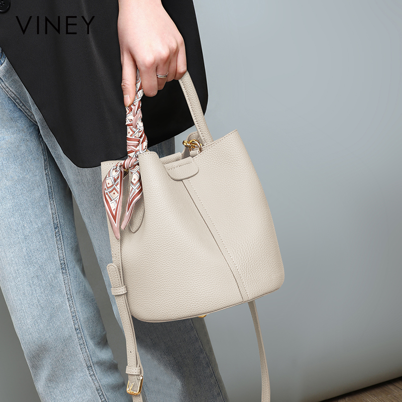 Bucket bag women's small handbag 2025 new style fashionable and niche design handbag high-end feel crossbody women's bag