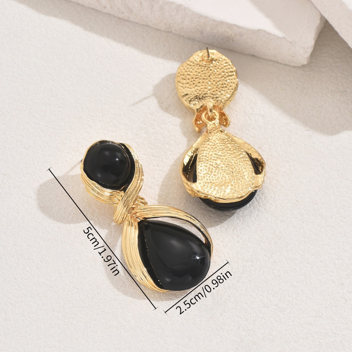 Fashion High-End Inlaid Pearl Design Stud For Women Light Water Drop Earrings