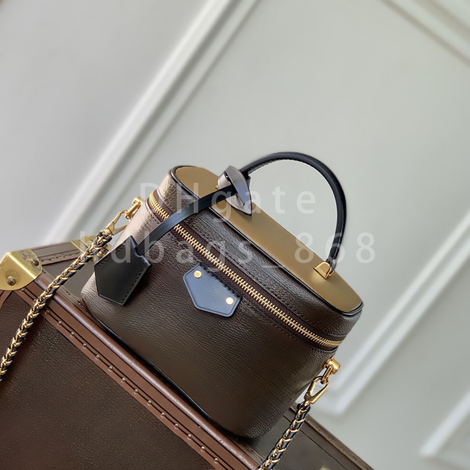 Vanity Case PM Size Luxury 10A Mirror quality Designer Chain bag Fashion Crossbody Bags - Genuine Leather Cosmetics Case With Box LV02A