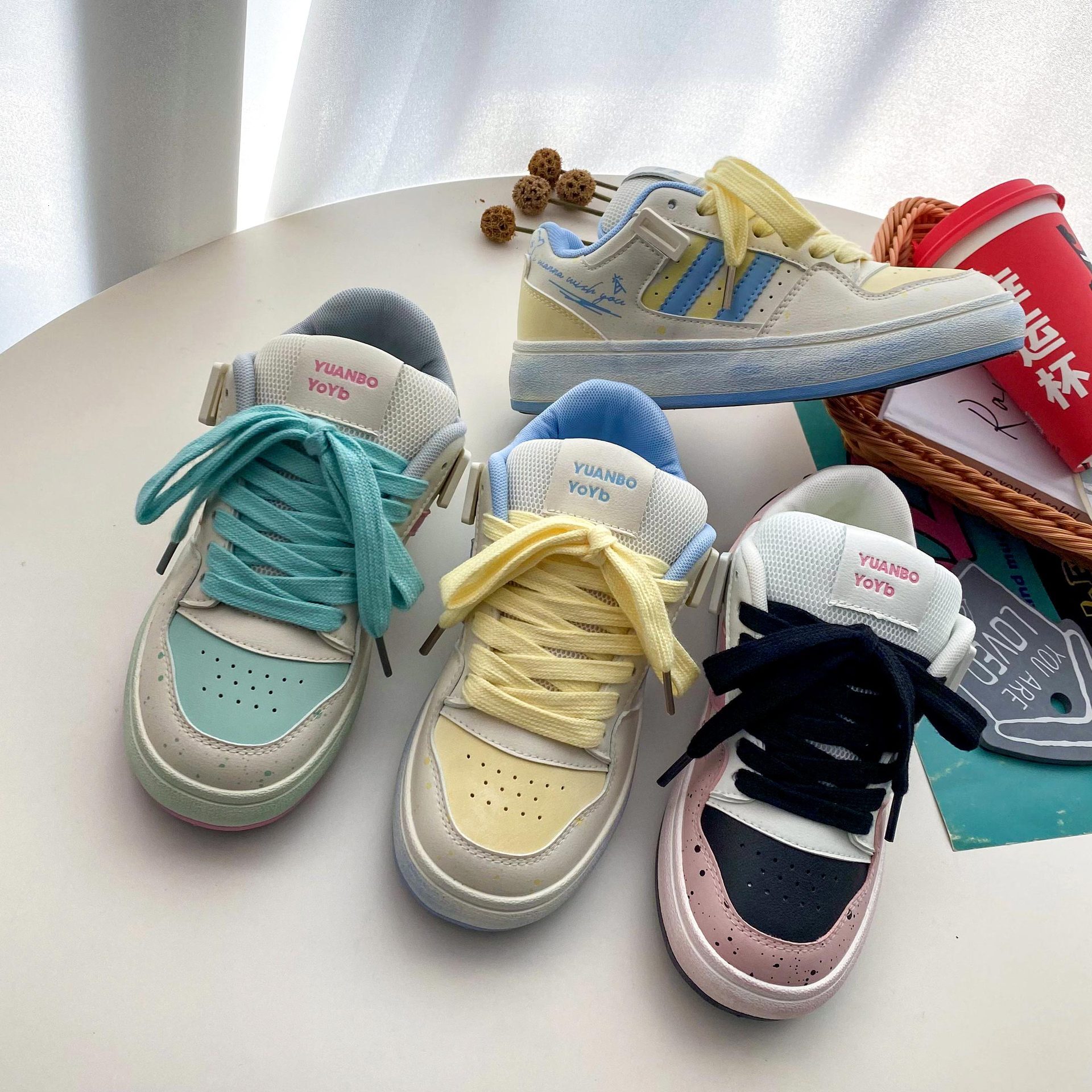 Designer casual shoes Niche 2025 Bread Dopamine Color Matching Ins Trend Versatile Thick Sole Height Increasing Skate Shoes Sports