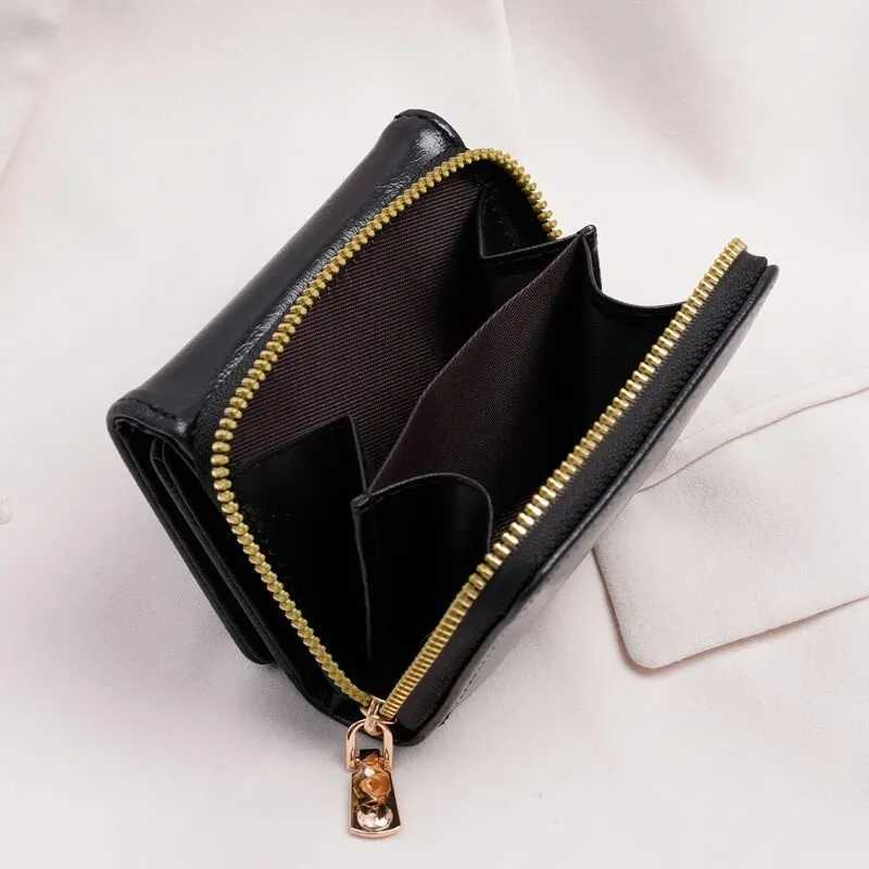 1pc Ladies Short Wallet Lightweight Suitable For Work Business ID Card For Christmas Gift For Young Girl XJ250624