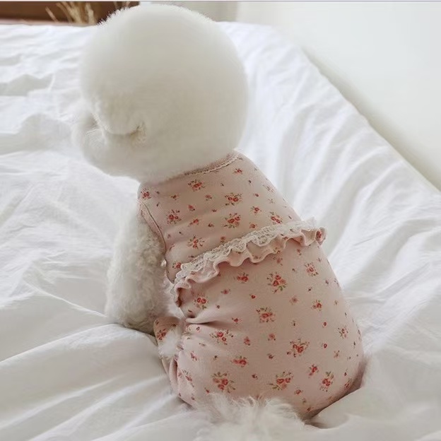 T543 Cute little flower one-piece two-legged clothes pure cotton dog home clothes Bichon Teddy Pomeranian summer clothes