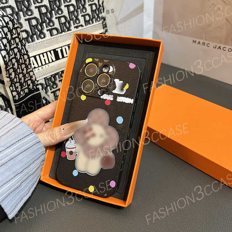 Leather Flower Designer Phone Cases for iPhone 17 Pro max 16 Pro max 14 15 plus 12 13 11 promax Men Full Coverage Soft Case Shockproof Women's Protective Cover