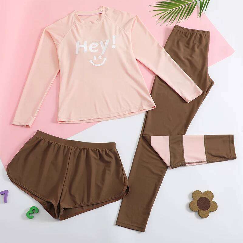 The new Korean three-piece split middle and big kids girls' diving beach sunscreen quick-drying swimsuit is cute