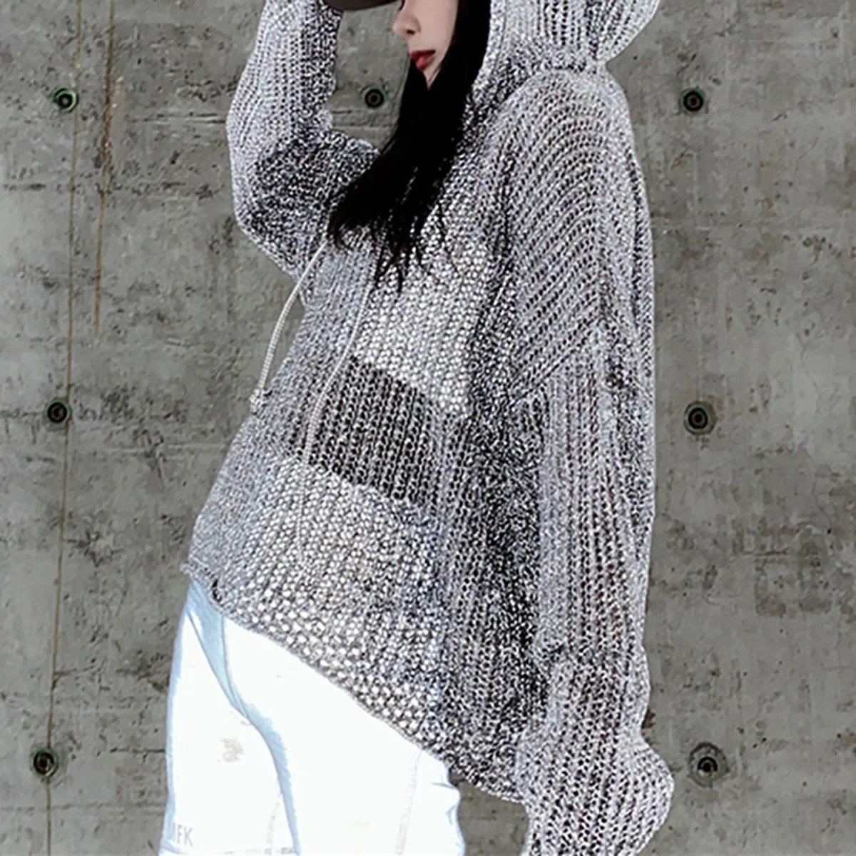 Loose Knitted Reflective Womens Hoodie Thin Hollow out n Night Glow Fashionable Korean Style Top Casual Streetwear 250616