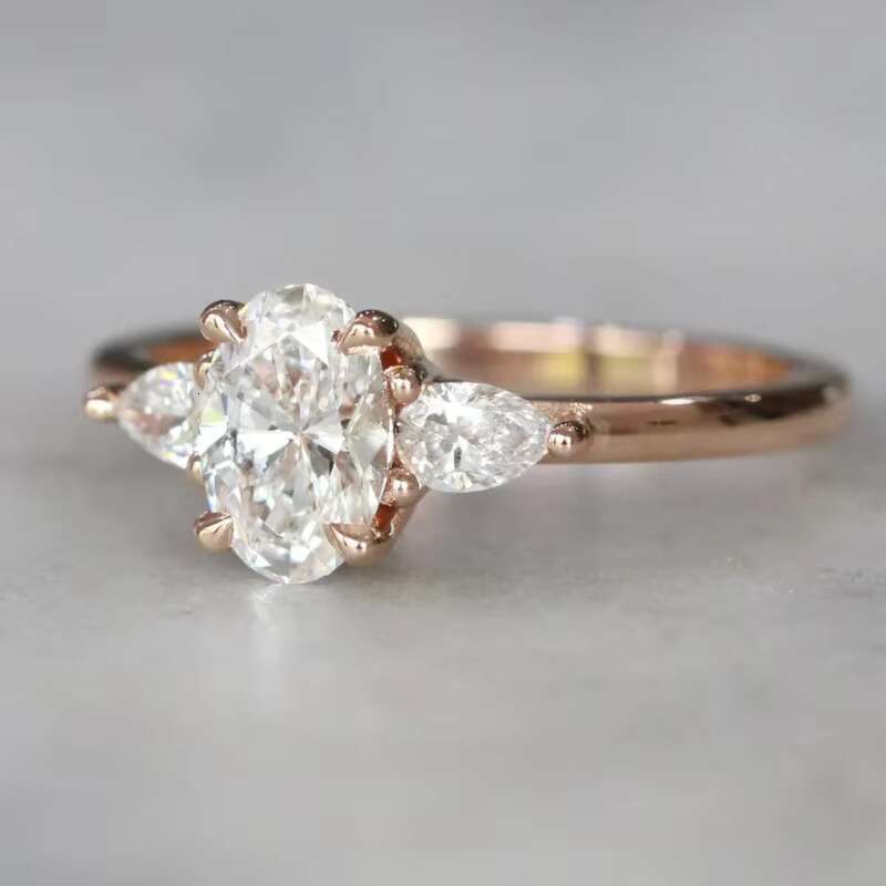 Moissanite Wedding Rings Set Three Stone 18k Gold VVS 1.5Oct Oval High Quality Custom Moissanite Ring