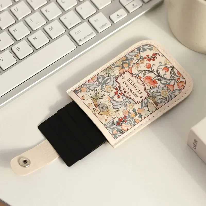 5 Card Pockets Card Bag Laminated Concealed Pull-out Business Case Fi PU Leather ID Card Holder Women Mini Wallet XJ250624