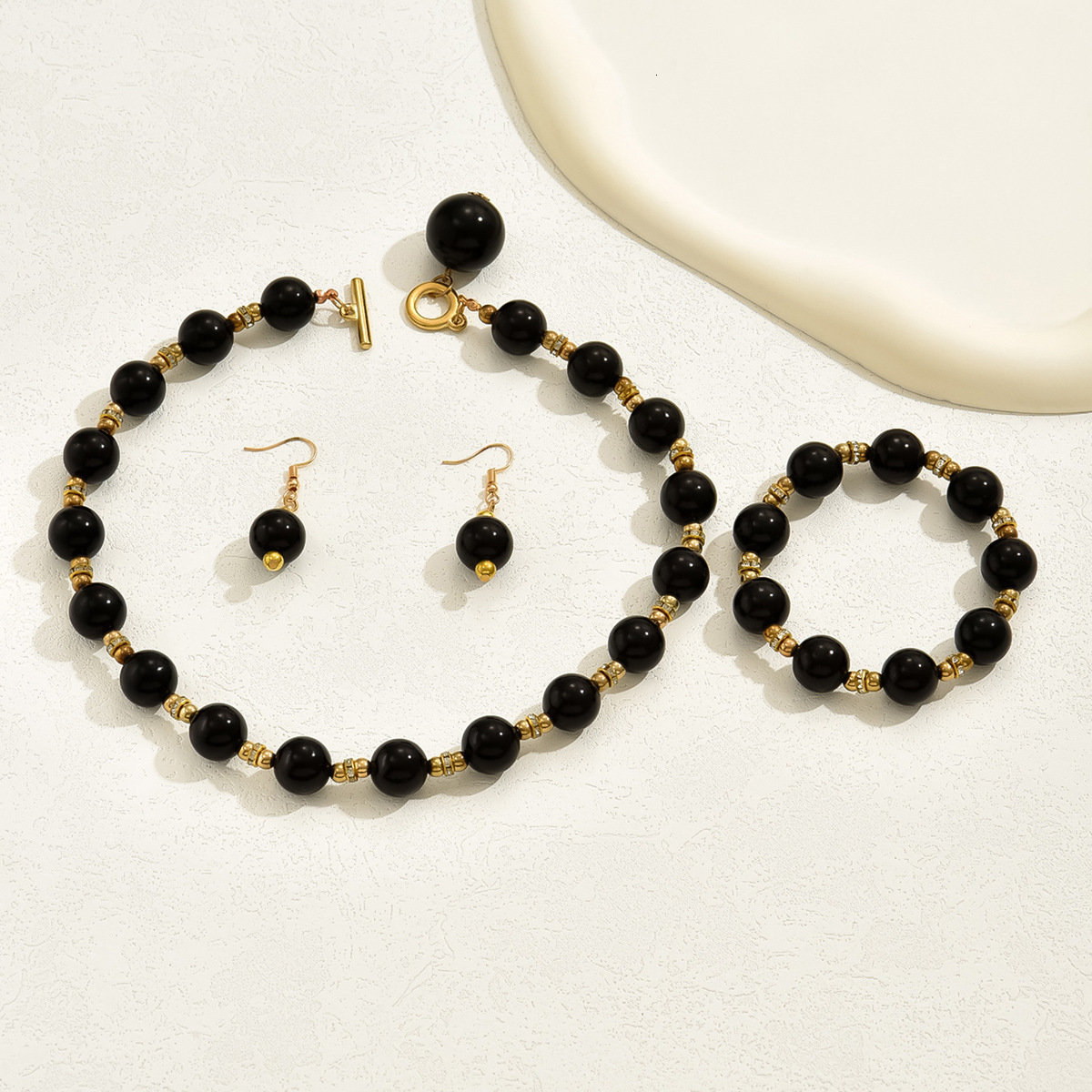 Pearl Mother-Of-Pearl Necklace Bracelet Set For Women, Light High-End Clavicle Chain Earrings