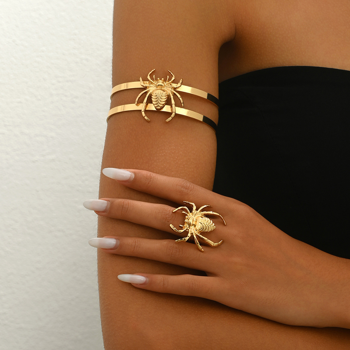 Style Women's Arm Ring Set Personality Spider Design Adjustable Open Bracelet