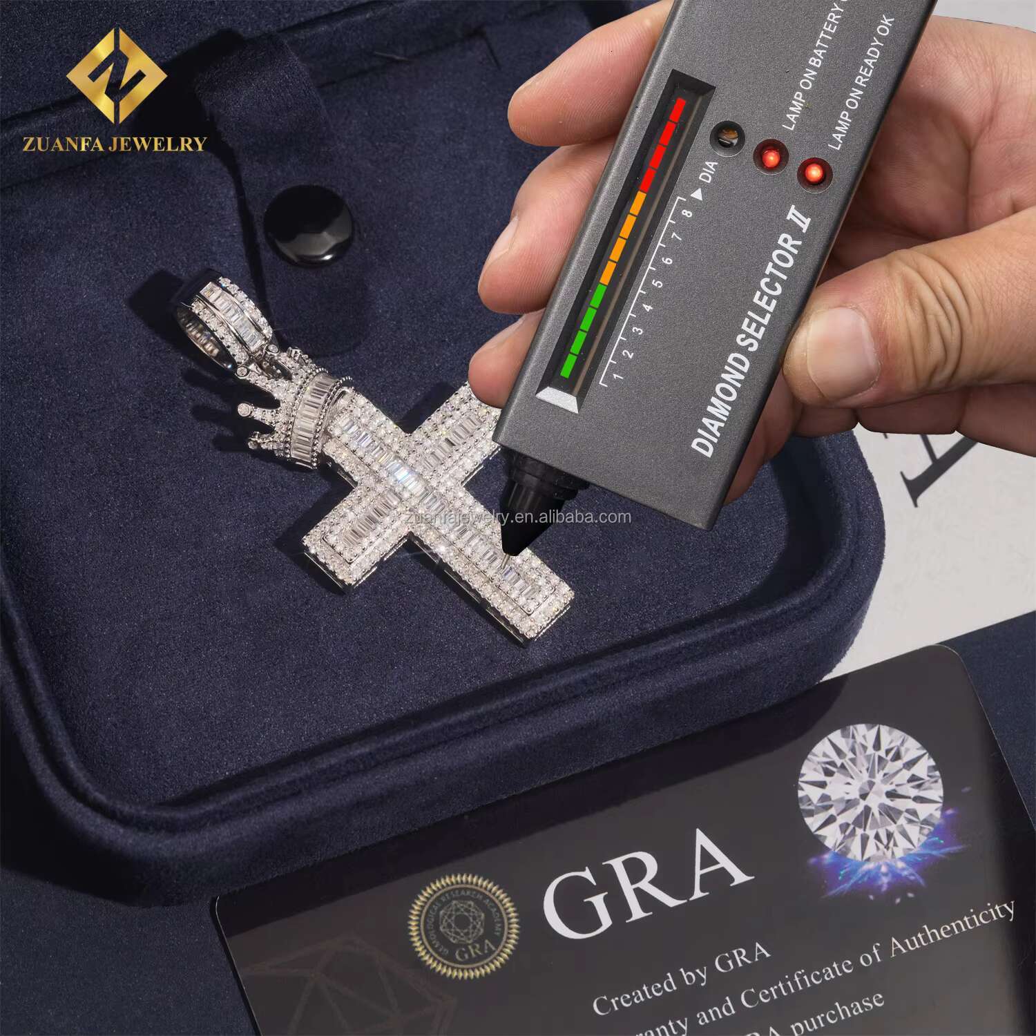 Pass Diamond Tester Man GRA Certificate Iced Out Hip Hop Jewelry 925 Silver Baguette Moissanite Diamond Crown Bail Cross Pendant