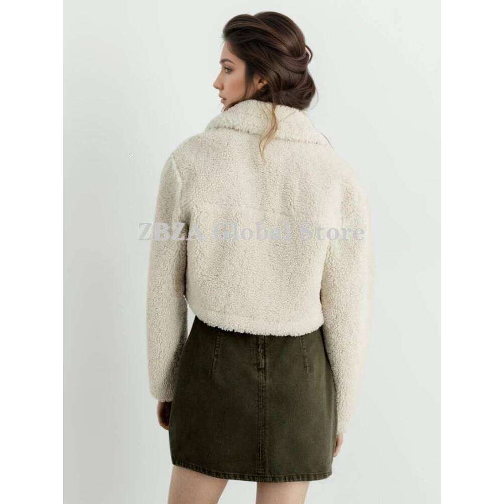 ZBZA Women Thick Warm Faux Fur Jacket Vintage Long Sleeve Lapel Patch Pocket Hidden Button Loose Outerwear Winter Lady Coat