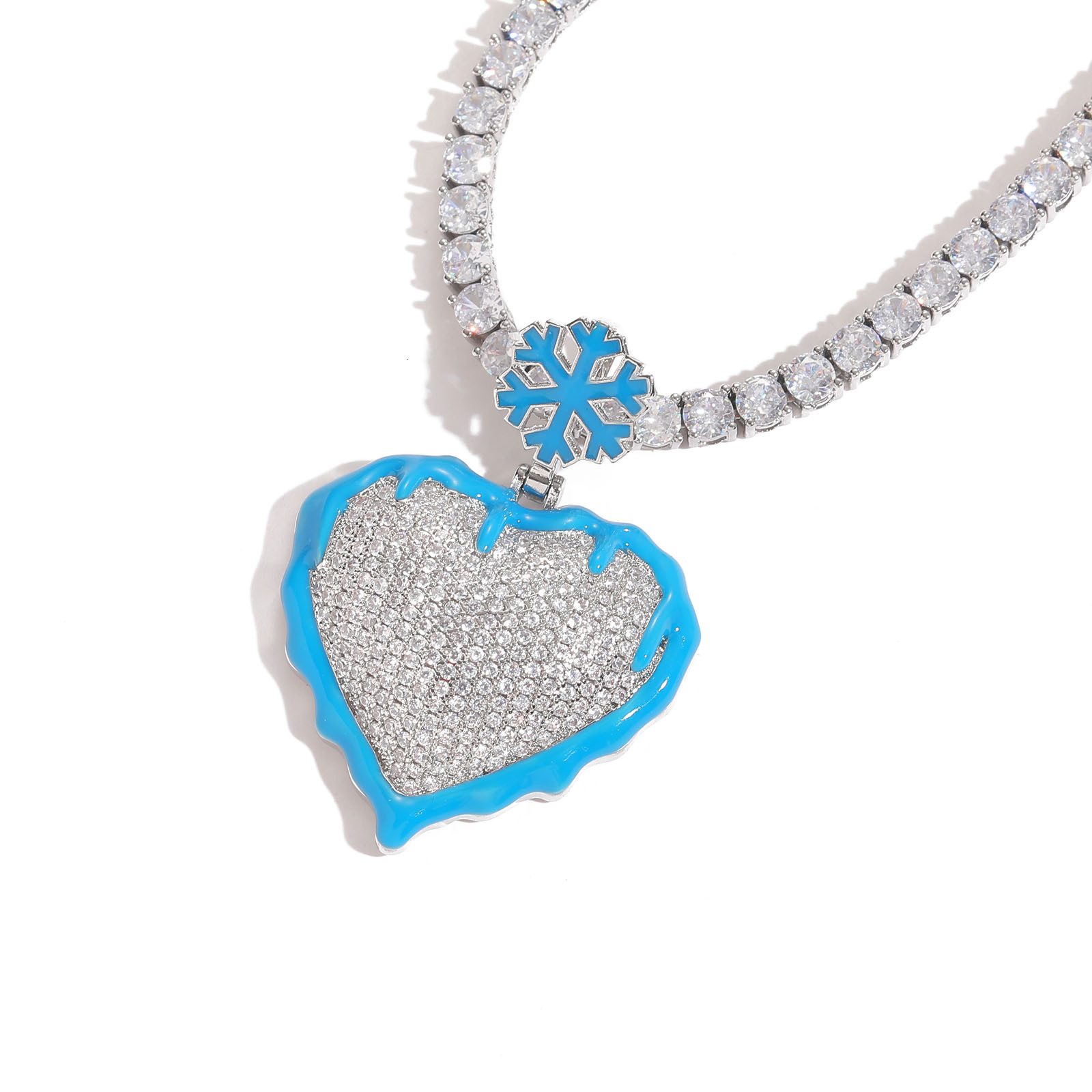 Luminescent Heart Shaped Moissanite Pendant Diamond Studded Couple Necklace Trendy Unisex Personalized Accessory Pass the diamond tester
