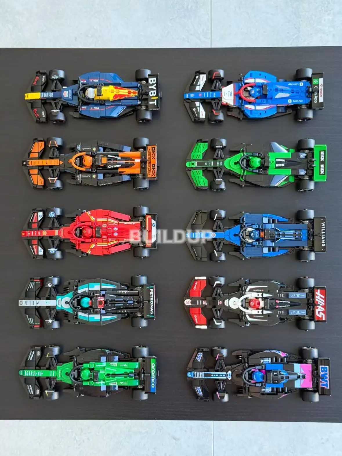 Limited Set 66802 Mechanical Set 10 Cars 2601 Pieces Building block models racing toys Christmas gifts birthday gifts. R250624