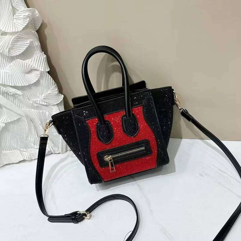 2025 Design Women Smiling Doll Shape Rhinestone Handbags New Fashion Dias Tote Lady Commuter Shoulder Crossbody Bags
