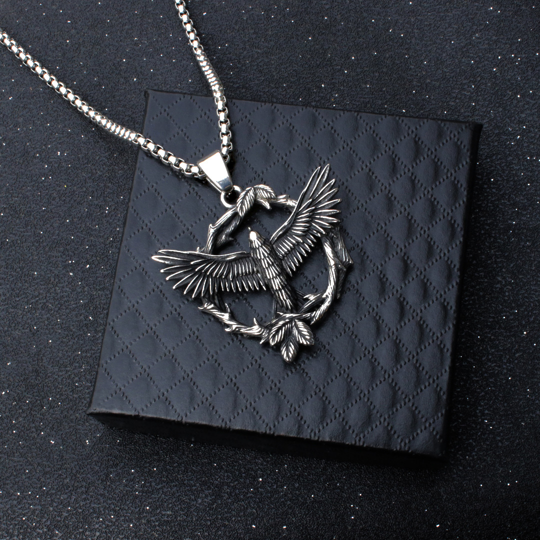 New Stainless Steel Eagle Pendant European and American Foreign Trade Retro Titanium Mocking Bird Necklace Jewelry