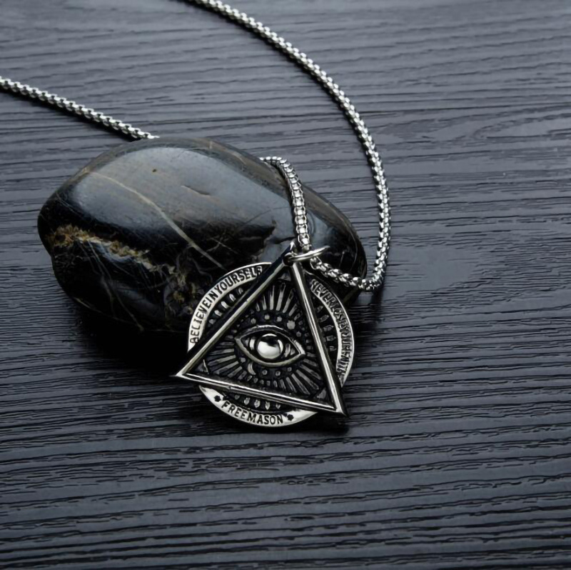 Retro Dark Ins Hip-hop Demon Eyes Stainless Steel Necklace for Women Niche Design Punk Accessories